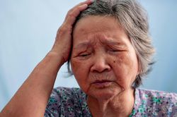 'Đêm chứng kiến liệt sĩ Lê Thị Riêng hy sinh đã ăn vào xương cốt tôi'
