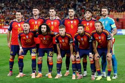 Cần một trận giữa Tây Ban Nha và Chelsea để giải bí ẩn lớn nhất
