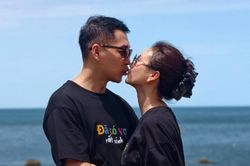 Hương Giang bên chồng hơn 11 tuổi