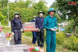 H&agrave;nh tr&igrave;nh t&igrave;m lại danh t&iacute;nh liệt sĩ dưới ch&acirc;n n&uacute;i Nầm