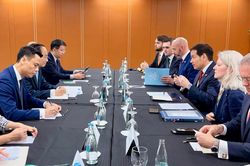 Bộ trưởng Ngoại giao L&ecirc; Ho&agrave;i Trung gặp Ngoại trưởng Hoa Kỳ Marco Rubio
