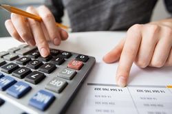 Dạy học ngoại ngữ online, dự kiến doanh thu khoảng 500 triệu đồng/năm, c&oacute; phải ĐKKD để khai b&aacute;o thuế?