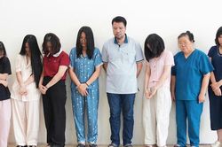 Yêu cầu tăng cường kiểm tra hoạt động khám, chữa bệnh tại Nghệ An