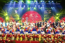 Âm vang bản hùng ca 'Một thời hoa lửa'