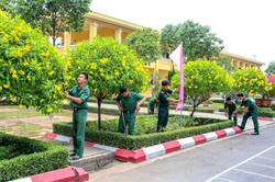 Xây dựng doanh trại chính quy, xanh, sạch, đẹp