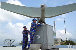 Cánh sóng radar nơi cửa ngõ vịnh Cam Ranh