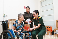 Bệnh viện Quân y 354 tổ chức nhiều hoạt động tri ân