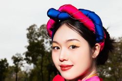 'Hoa kh&ocirc;i B&aacute;o ch&iacute;' Nguyễn Thục Uy&ecirc;n Nhi mong muốn mang những n&eacute;t đẹp tinh hoa văn h&oacute;a H&agrave; Nội đến 'Hoa hậu Việt Nam 2026'