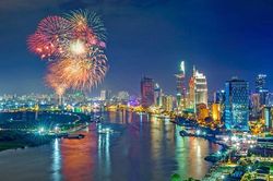 Lượng kh&aacute;ch Trung Quốc t&igrave;m kiếm du lịch Việt Nam tăng vọt