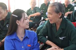 Khi ký ức chiến tranh tiếp lửa thế hệ trẻ