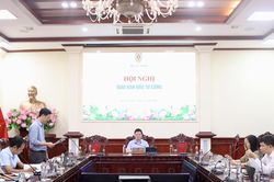 Tập trung th&aacute;o gỡ vướng mắc, đẩy nhanh tiến độ giải ng&acirc;n vốn đầu tư c&ocirc;ng