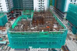 BĐS nhận tiền cọc trước khi đủ pháp lý: Đẩy rủi ro về phía khách hàng?