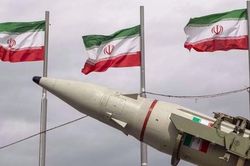 Iran cảnh báo phản ứng toàn diện nếu Mỹ 'đặt chân' lên lãnh thổ nước này