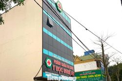 Vụ ph&ograve;ng kh&aacute;m bơm sữa đậu n&agrave;nh v&agrave;o niệu đạo: Từng bị Sở Y tế Nghệ An đ&igrave;nh chỉ hoạt động c&oacute; thời hạn