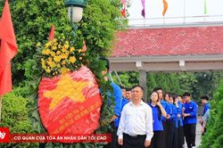 Học viện Tòa án thắp nến tri ân nhân Ngày Thương binh - Liệt sĩ