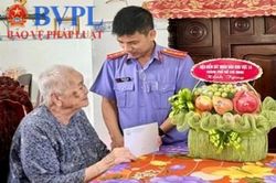 VKSND Khu vực 14 TP Hồ Chí Minh tri ân Mẹ Việt Nam Anh hùng, dâng hương tại Đài tưởng niệm Bưng Suối Hỏa