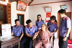 VKSND khu vực 11, tỉnh Ninh Bình: Tri ân Mẹ Việt Nam Anh hùng và người có công