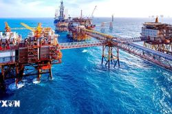 Ra biển bằng 'đôi chân thể chế và công nghệ' để trở thành quốc gia biển mạnh