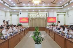Giải bài toán thu hút nhân lực chất lượng cao tại các trạm y tế