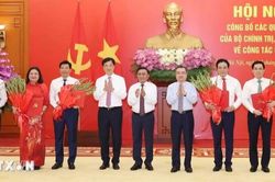 Bộ Ch&iacute;nh trị điều động 4 ủy vi&ecirc;n Trung ương