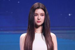 NewJeans tái xuất 4 thành viên, Danielle khiến người hâm mộ nghẹn ngào