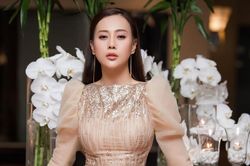 Vẻ đẹp nguy&ecirc;n sơ ở qu&ecirc; hương Phương Oanh