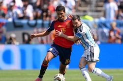 FIFA công bố đội hình tiêu biểu World Cup 2026, nhiều lựa chọn gây tranh cãi