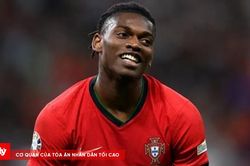 Rafael Leao hứng 'bão' chỉ trích