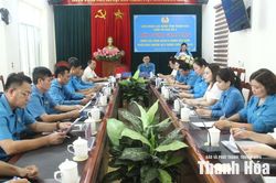 Quan t&acirc;m chăm lo, bảo vệ quyền, lợi &iacute;ch hợp ph&aacute;p, ch&iacute;nh đ&aacute;ng của người lao động