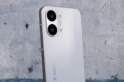Poco X8 lộ diện qua các chứng nhận quốc tế: Pin 9.000mAh và màn hình OLED 1.5K