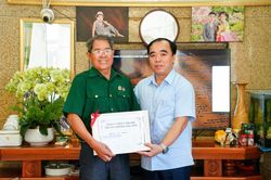 Lãnh đạo Báo và Phát thanh, Truyền hình tỉnh thăm, tặng quà gia đình thương binh
