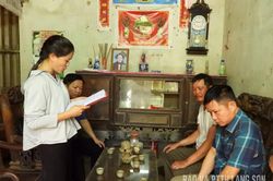 Xã Hữu Lũng tuyên truyền, vận động di dời mộ trong phạm vi dự án