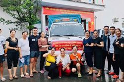 Người dân Lào Cai hướng về vùng lũ Mường Than