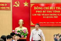 Phó Bí thư Tỉnh ủy Lâm Đồng Bùi Thắng làm việc với xã Quảng Phú