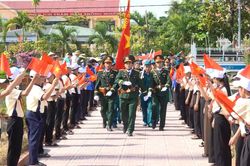 Thắp s&aacute;ng niềm tin từ chiến dịch tri &acirc;n