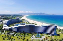 Ngắm nghìn loài hoa và say đắm nhịp xoang trong lễ hội ở Quy Nhơn