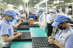H&agrave; Nội dồn lực k&iacute;ch hoạt ba trụ cột tăng trưởng cuối năm