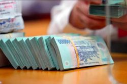 Huy động vốn qua trái phiếu riêng lẻ duy trì quy mô lớn, dòng tiền được giám sát chặt hơn