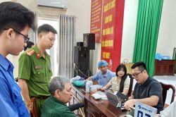 H&agrave;nh tr&igrave;nh t&igrave;m lại t&ecirc;n tuổi, nh&acirc;n th&acirc;n của c&aacute;c Anh h&ugrave;ng liệt sĩ