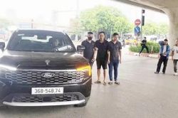Tạm giữ đối tượng chống người thi h&agrave;nh c&ocirc;ng vụ