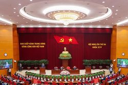 Ngày làm việc thứ tư Hội nghị Trung ương ba khóa XIV