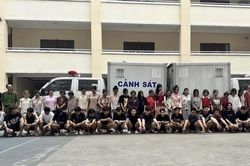 C&ocirc;ng an TPHCM: Triệt ph&aacute; đường d&acirc;y ma t&uacute;y n&uacute;p b&oacute;ng thuốc l&aacute; điện tử Podchill