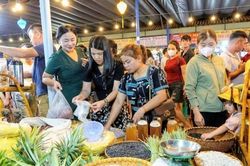 Lan tỏa văn hóa bản địa và giá trị nông sản từ Phiên chợ quê Hòa Vang