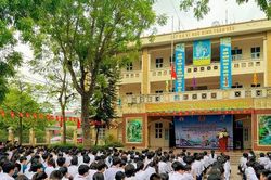 H&aacute;t M&ocirc;n c&ograve;n 9 trường c&ocirc;ng lập sau sắp xếp