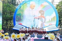 Hà Nội đẩy mạnh giáo dục truyền thống trong trường học