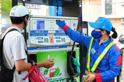 H&agrave; Nội kiểm tra diện rộng chất lượng xăng sinh học E10, xử l&yacute; nghi&ecirc;m vi phạm