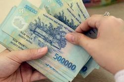 Từ 10/9/2026, công ty chậm trả lương không đúng thời hạn bị phạt đến 100 triệu đồng?