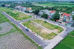 Đề xuất 'đ&aacute;nh' thuế cao với đất bỏ hoang, mua b&aacute;n ngắn hạn để tr&aacute;nh đầu cơ