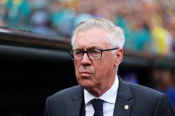 Ancelotti 'phũ phàng' với tuyển Italy
