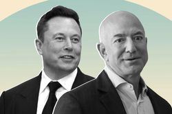 Kế hoạch của tỷ phú Elon Musk, Jeff Bezos bị cảnh báo